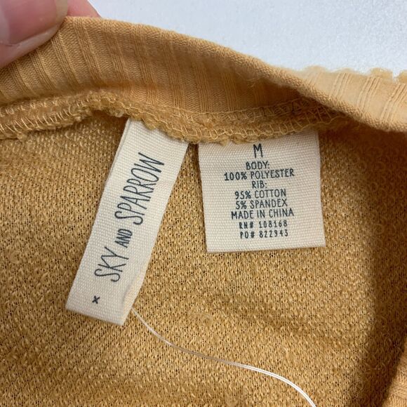 Sky and Sparrow Woobie Sweatshirt Womens M Medium Cheddar Soft Fuzzy Pullover - Picture 9 of 13